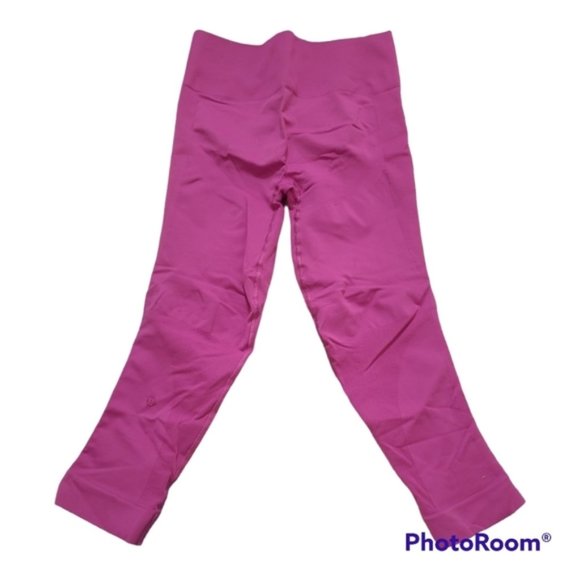 Lululemon athletica Zone In fuschia cropped highrise compression leggings - Picture 1 of 4